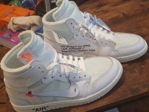 OffWhite x Air Jordan 1 Retro High OG  White photo review