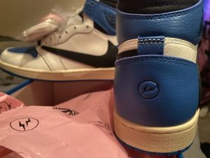 Travis Scott xFragment x Air Jordan 1 High OG SP Military Blue photo review