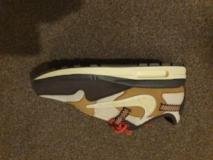 Travis Scott x Air Jordan 1 Low OG Reverse Mocha photo review