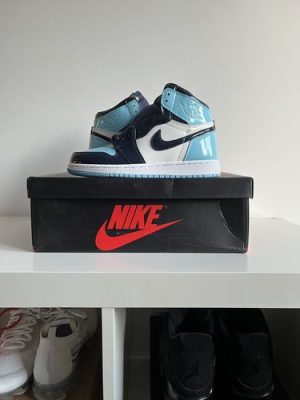 Air Jordan 1 Retro High OG Blue Chill photo review