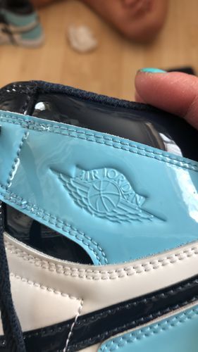 Air Jordan 1 Retro High OG Blue Chill photo review