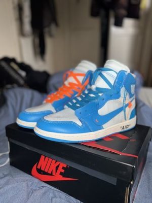 OffWhite x Air Jordan 1 Retro High OG UNC photo review